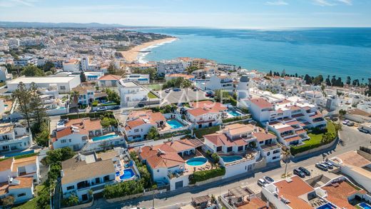 Villa en Albufeira e Olhos de Água, Albufeira