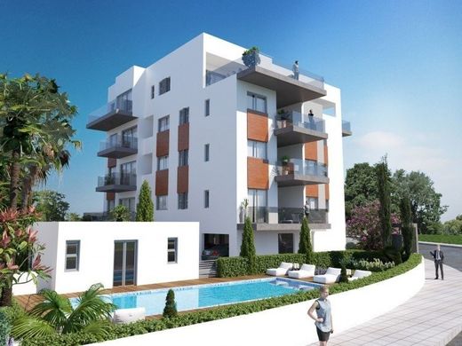Apartment in Ágios Athanásios, Limassol District