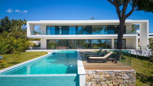 Detached House in Marbesa, Malaga