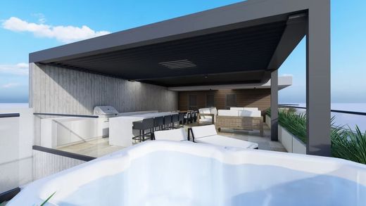 Apartment / Etagenwohnung in Limassol, Limassol District