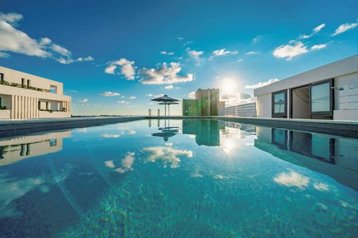 Apartment in Tombs of the Kings, Paphos District