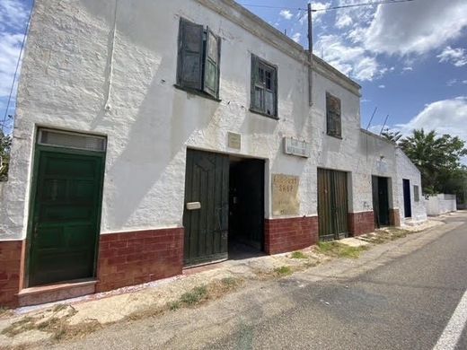 Köy evi Maó, Illes Balears