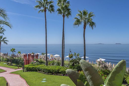 Apartment in Estepona, Malaga