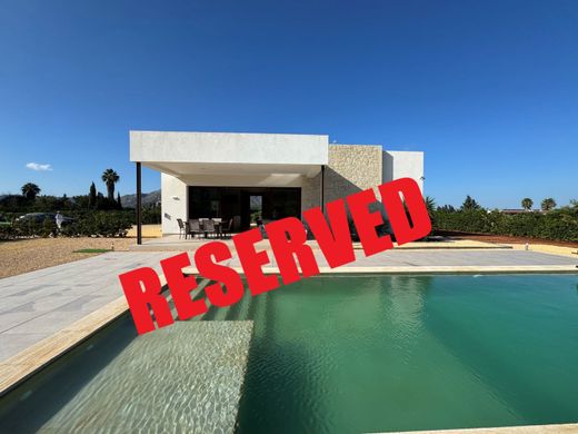 Villa in Beniarbeig, Alicante