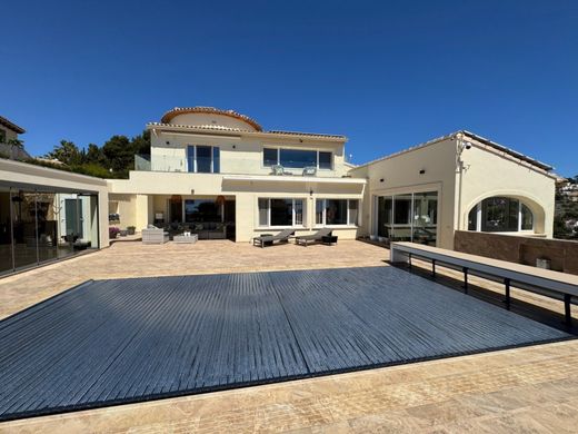 Villa in Moraira, Alicante