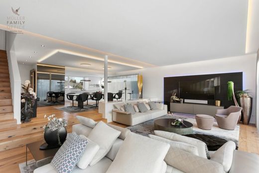 Luxury home in Niederuzwil, Wahlkreis Wil