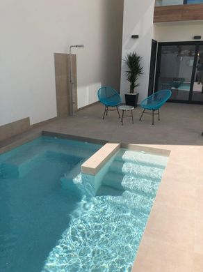 Villa in Benijofar, Alicante