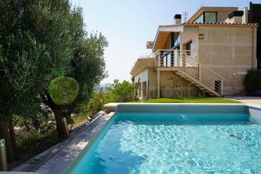 Dom jednorodzinny w Sitges, Província de Barcelona