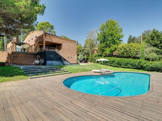 Vrijstaand huis in Sant Cugat del Vallès, Província de Barcelona