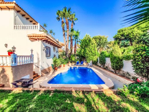 Detached House in Playas de Orihuela, Alicante