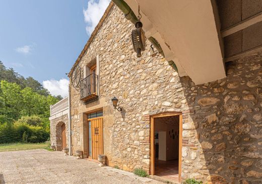 Gutshaus oder Landhaus in Cabanelles, Provinz Girona