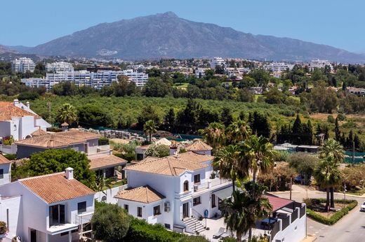 Villa in Estepona, Malaga