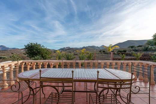 Vrijstaand huis in Níjar, Almería