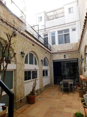 Casa de lujo en El Masnou, Provincia de Barcelona