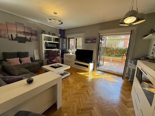 Las Rozas de Madrid, マドリッドのアパートメント