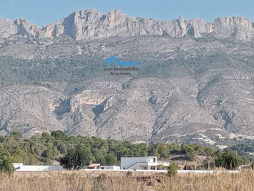 Rural or Farmhouse in Altea, Alicante