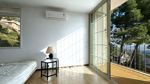 Detached House in Pallejà, Province of Barcelona