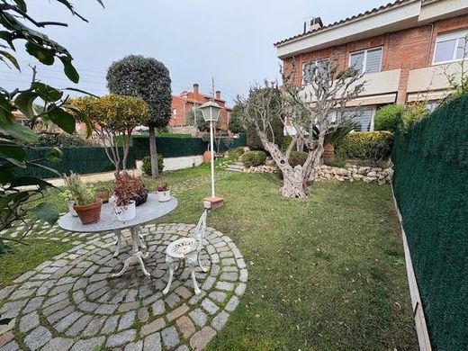 Casa de lujo en Alella, Provincia de Barcelona