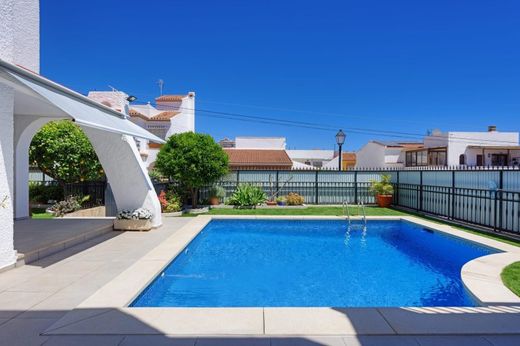 Einfamilienhaus in Fuengirola, Málaga
