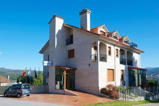 Einfamilienhaus in Mondariz, Pontevedra
