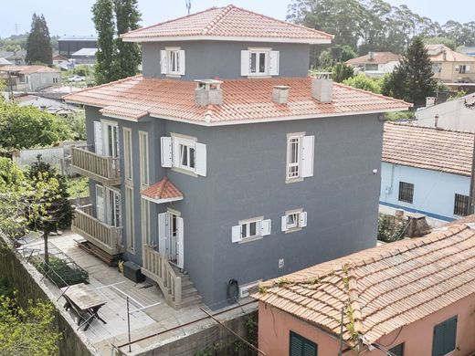 Casa Unifamiliare a Santa Marinha e São Pedro da Afurada, Vila Nova de Gaia