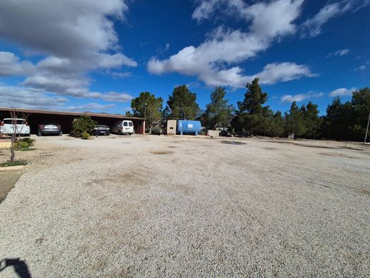 Einfamilienhaus in Sax, Alicante