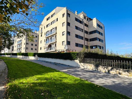 Apartment / Etagenwohnung in Santander, Provinz Cantabria