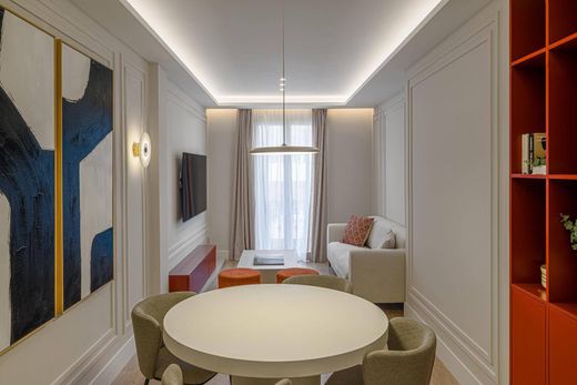 Apartment / Etagenwohnung in Madrid, Provinz Madrid