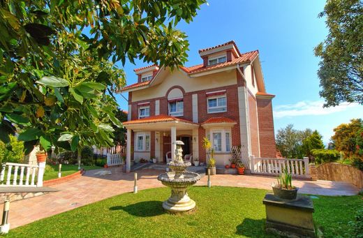 Luxus-Haus in Castro Urdiales, Provinz Cantabria