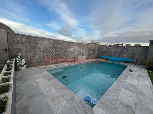 Chalet Pareado en Illescas, Provincia de Toledo