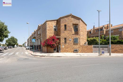 Twee-onder-een-kapwoning in Granada, Provincia de Granada