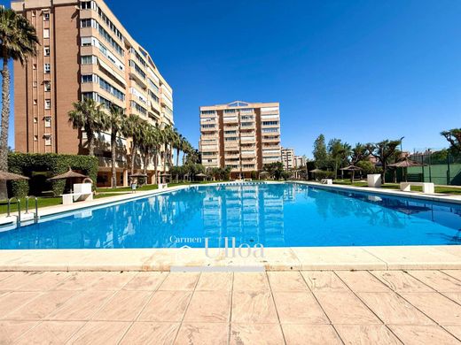 Piso / Apartamento en Alicante, Provincia de Alicante