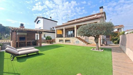 Luxury home in Abrera, Province of Barcelona