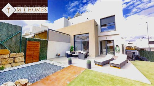 Πολυτελή κατοικία σε Alhaurín de la Torre, Provincia de Málaga