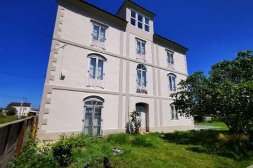 Luxury home in Tapia de Casariego, Province of Asturias