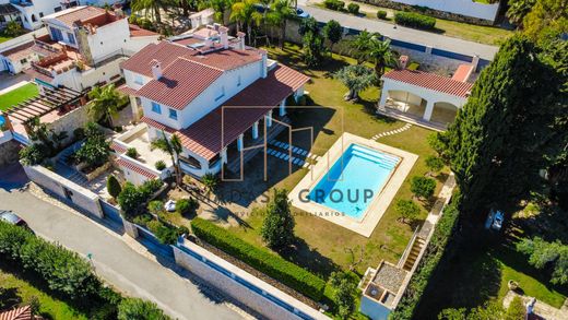 Villa in Roda de Barà, Province of Tarragona