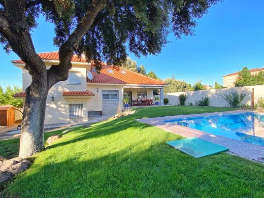 Villa in Burguillos de Toledo, Province of Toledo