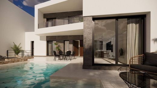 Luxury home in Dolores, Alicante