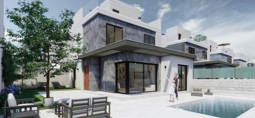 Appartement in Pilar de la Horadada, Provincia de Alicante