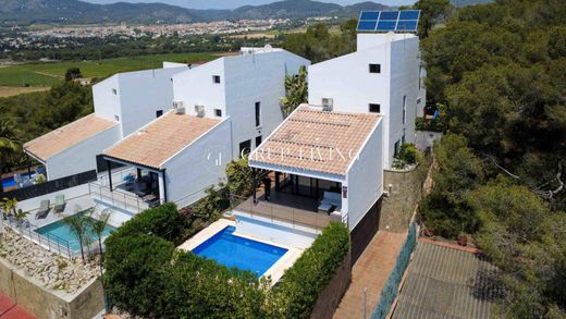 Luxury home in Sant Pere de Ribes, Province of Barcelona