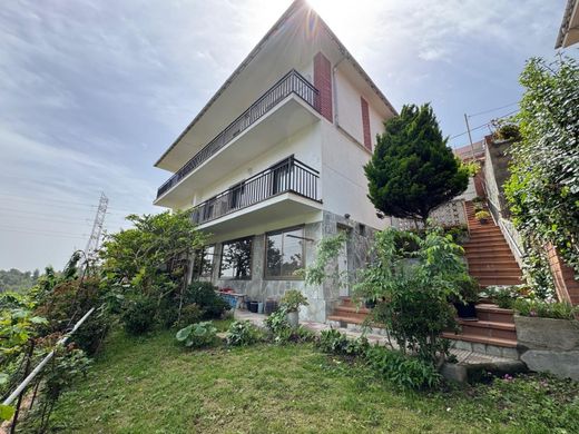 Casa de lujo en Santa Coloma de Cervelló, Provincia de Barcelona