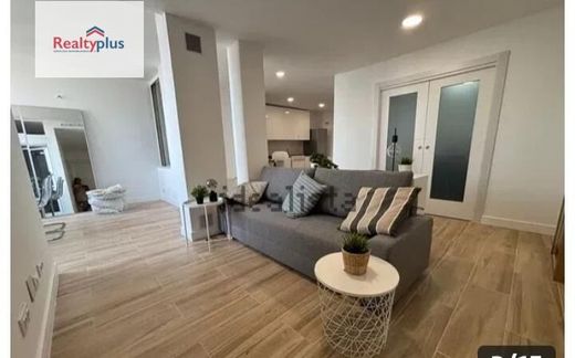 Apartment / Etagenwohnung in Madrid, Provinz Madrid