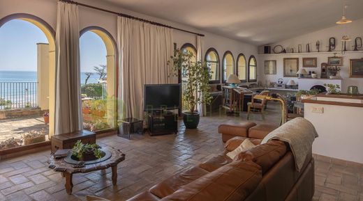 Villa en Vilanova i la Geltrú, Provincia de Barcelona