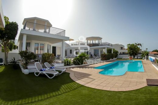 Villa in Adeje, Provinz Santa Cruz de Tenerife