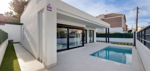 Detached House in Playas de Orihuela, Alicante