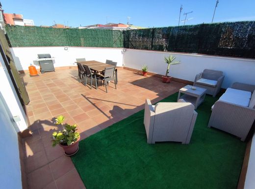 Luxe woning in Santa Coloma de Gramenet, Província de Barcelona