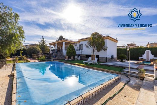 Einfamilienhaus in Otura, Granada