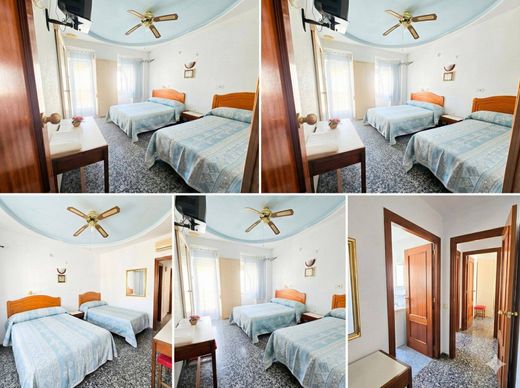 Κτίριο σε Santa Pola, Provincia de Alicante