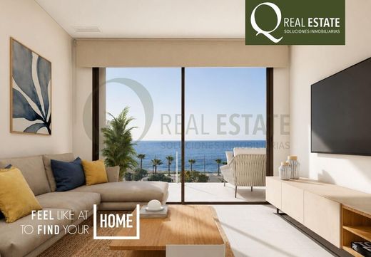 Apartment / Etagenwohnung in Villajoyosa, Alicante