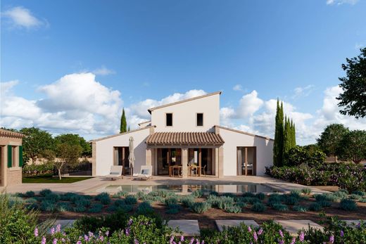 Villa in Santa Maria del Camí, Province of Balearic Islands